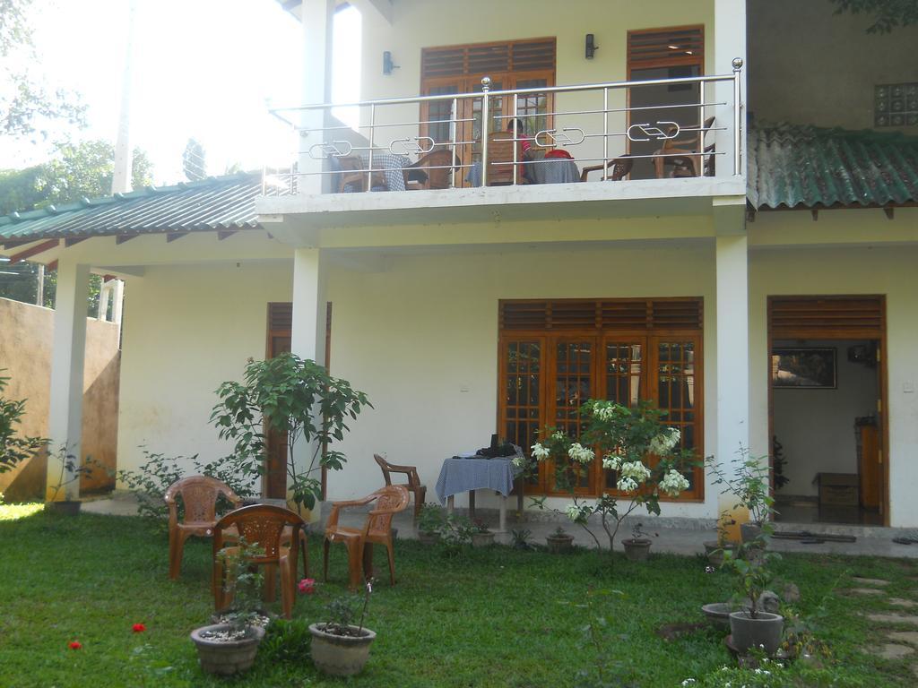 Sunset Tourist Home Polonnaruwa Eksteriør billede