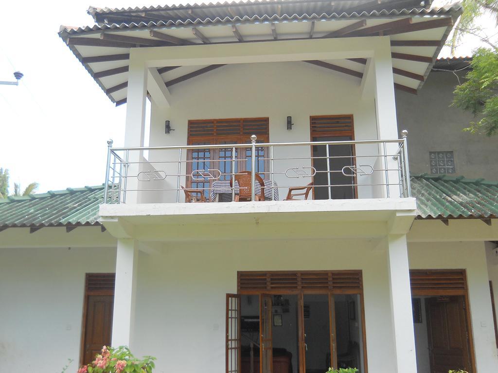 Sunset Tourist Home Polonnaruwa Eksteriør billede